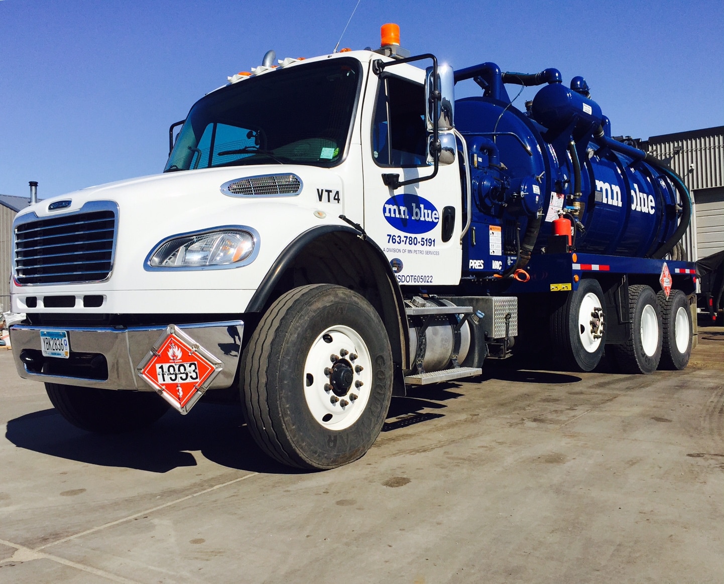 Pic-Vac-Truck.jpg
