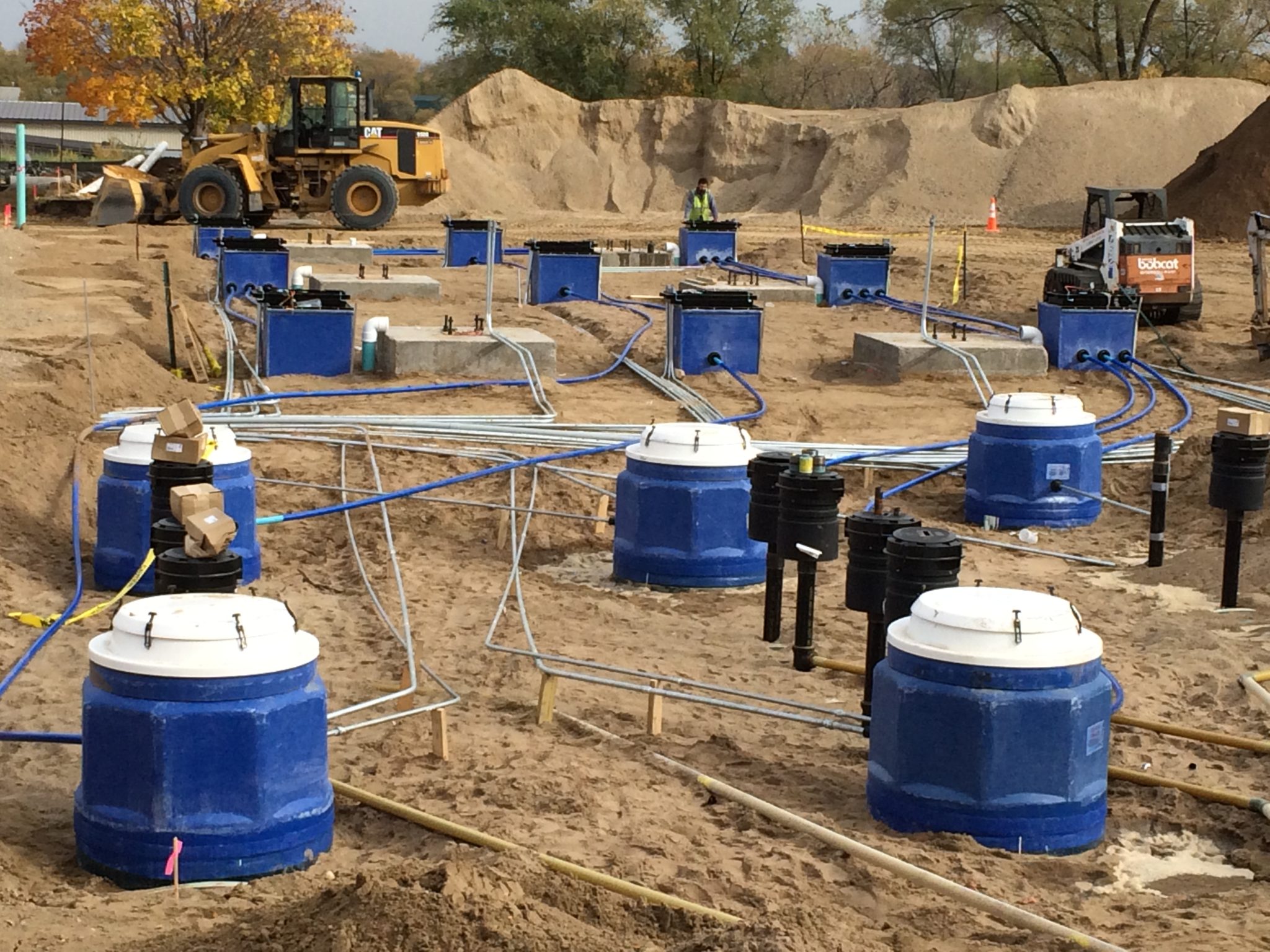 Tank and dispenser sumps installed with underground piping